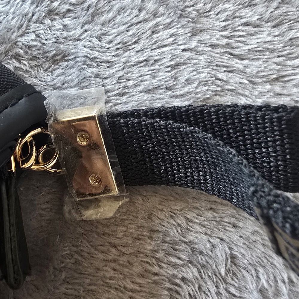 SOLD.           NWOT Versace Black Clutch/ Cosmetic Bag with Gold Accents!! - Picture 9 of 9